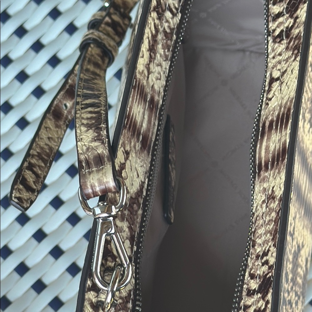 Michael Kors Brown and Cream Crossbody Bag with Chain Strap - Picture 10 of 12